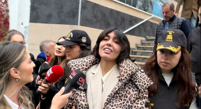 Bahar-Nihal Candan kardeşler davasında yeni gelişme! ''Eski kız arkadaşımı medyaya sunulunca örgüt lideri oldum'' Bahar-Nihal Candan kardeşler davasında yeni gelişme! ''Eski kız arkadaşımı medyaya sunulunca örgüt lideri oldum'' - 2. Resim