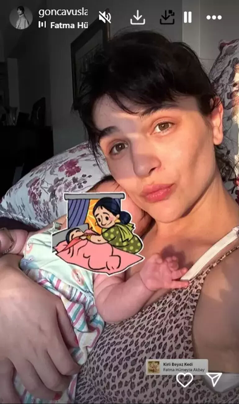 Gonca Vuslateri kızının yüzünü ilk kez gösterdi! Müjdat Gezen detayı dikkat çekti - 1. Resim
