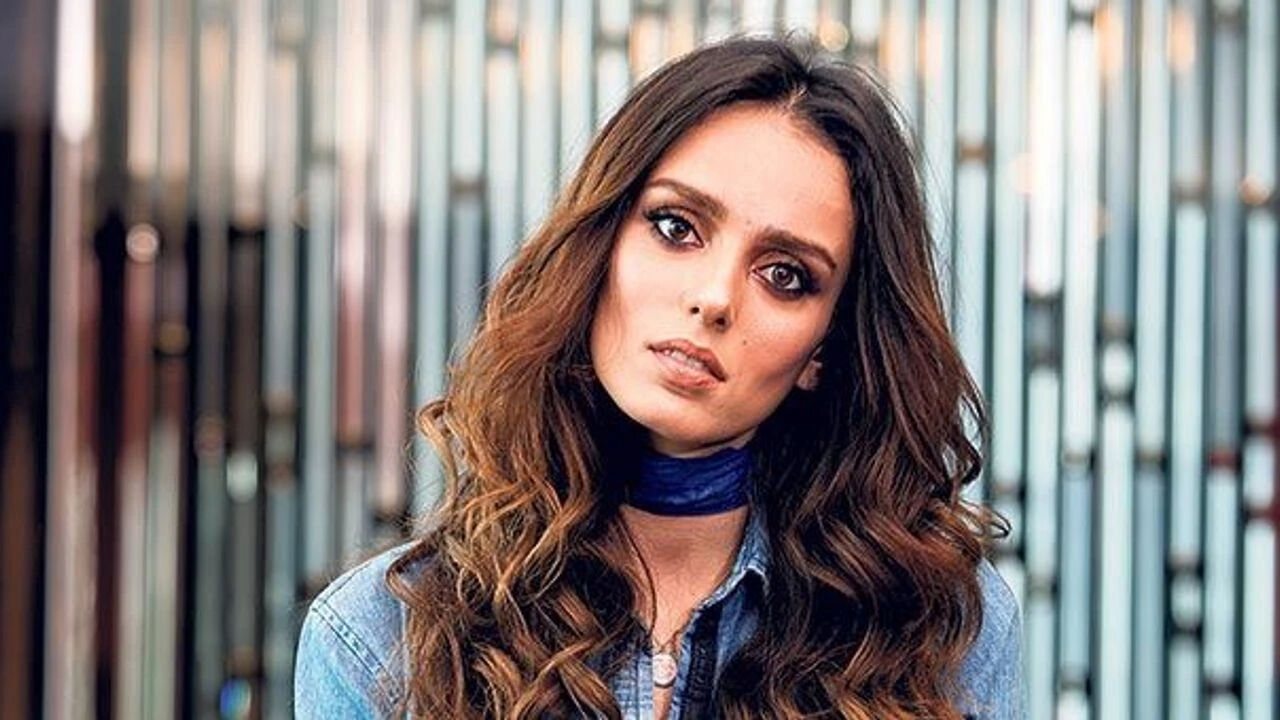 Herkes Bestemsu Özdemir’le sanıyordu! Burak Deniz’in rotası değişti… - 1. Resim