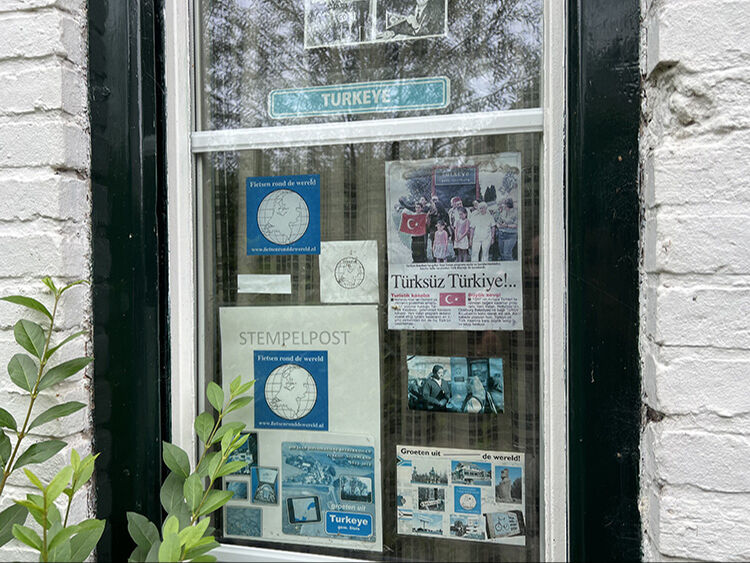 Hollanda'daki hiçbir Türk'ün yaşamadığı "Turkeye" köyü 400 yıldır Osmanlı'ya hayran - 1. Resim