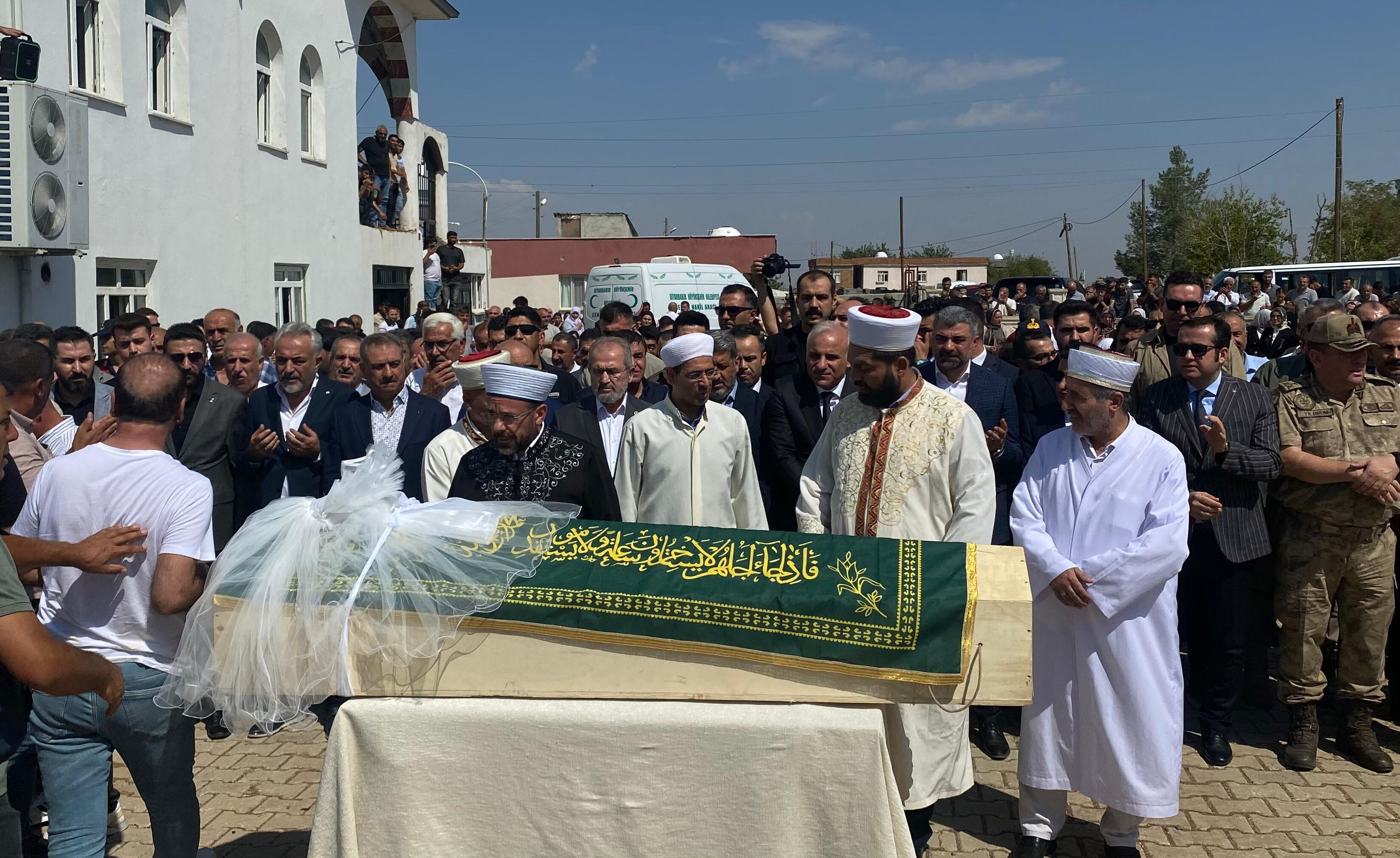 Narin'in babasına açık açık soruldu: Kardeşinle eşin arasında bir ilişki olabilir mi? - 3. Resim