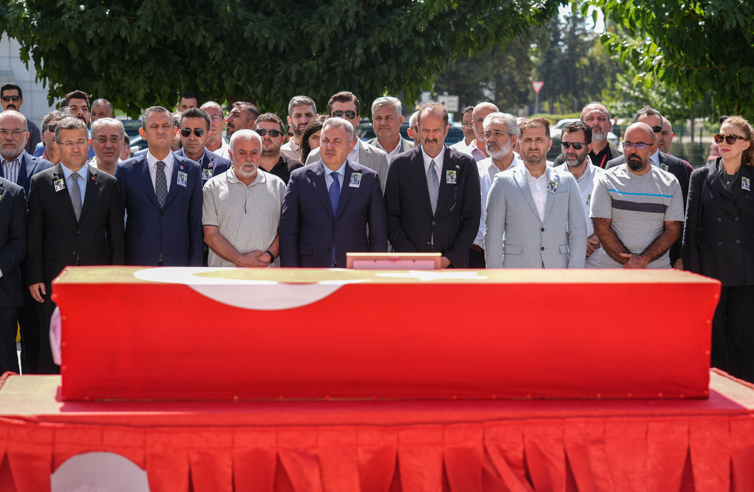 Özgür Özel'den Ayşenur Ezgi Eygi anması: Çağımızın Deniz Gezmiş'idir - 4. Resim