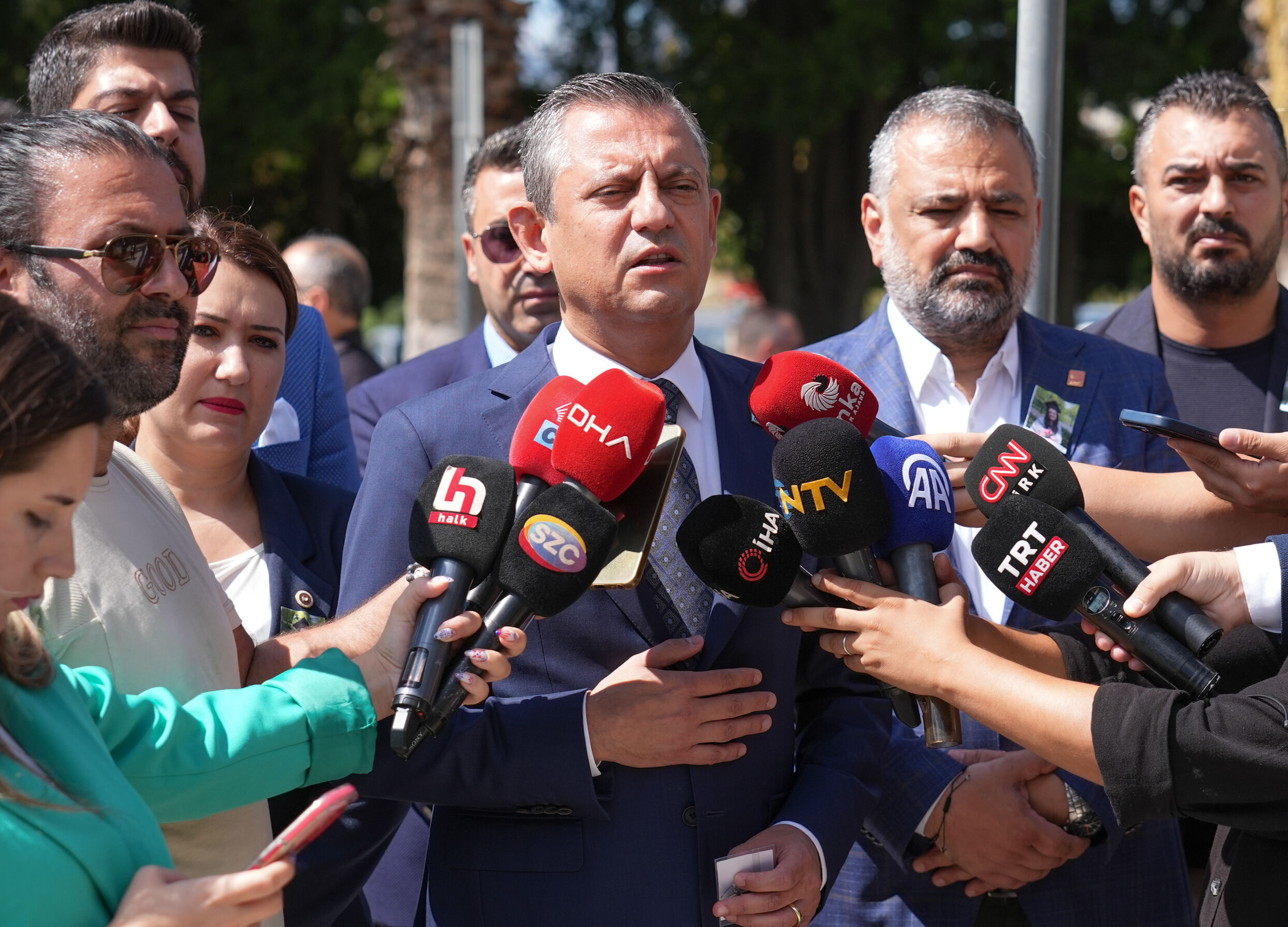 Özgür Özel'den Ayşenur Ezgi Eygi anması: Çağımızın Deniz Gezmiş'idir - 1. Resim