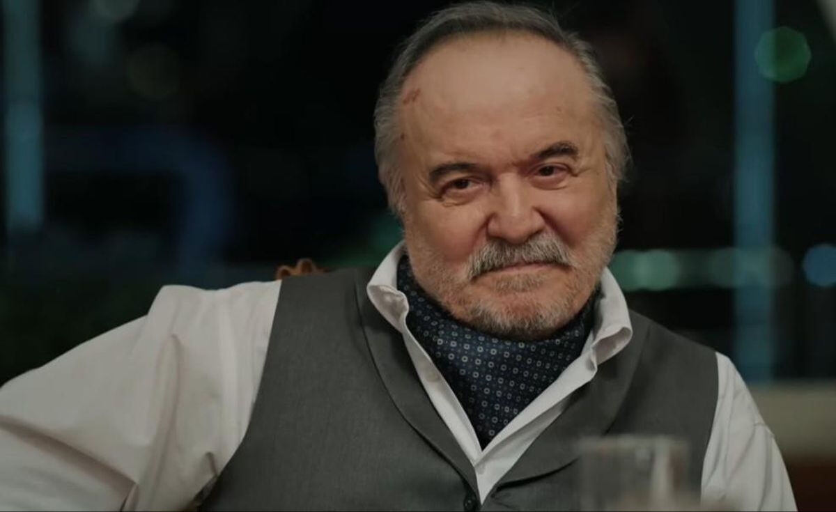 Yalı Çapkını dizisinde Halis Ağa karakterini canlandıran Çetin Tekindor diziye devam edecek - 2. Resim