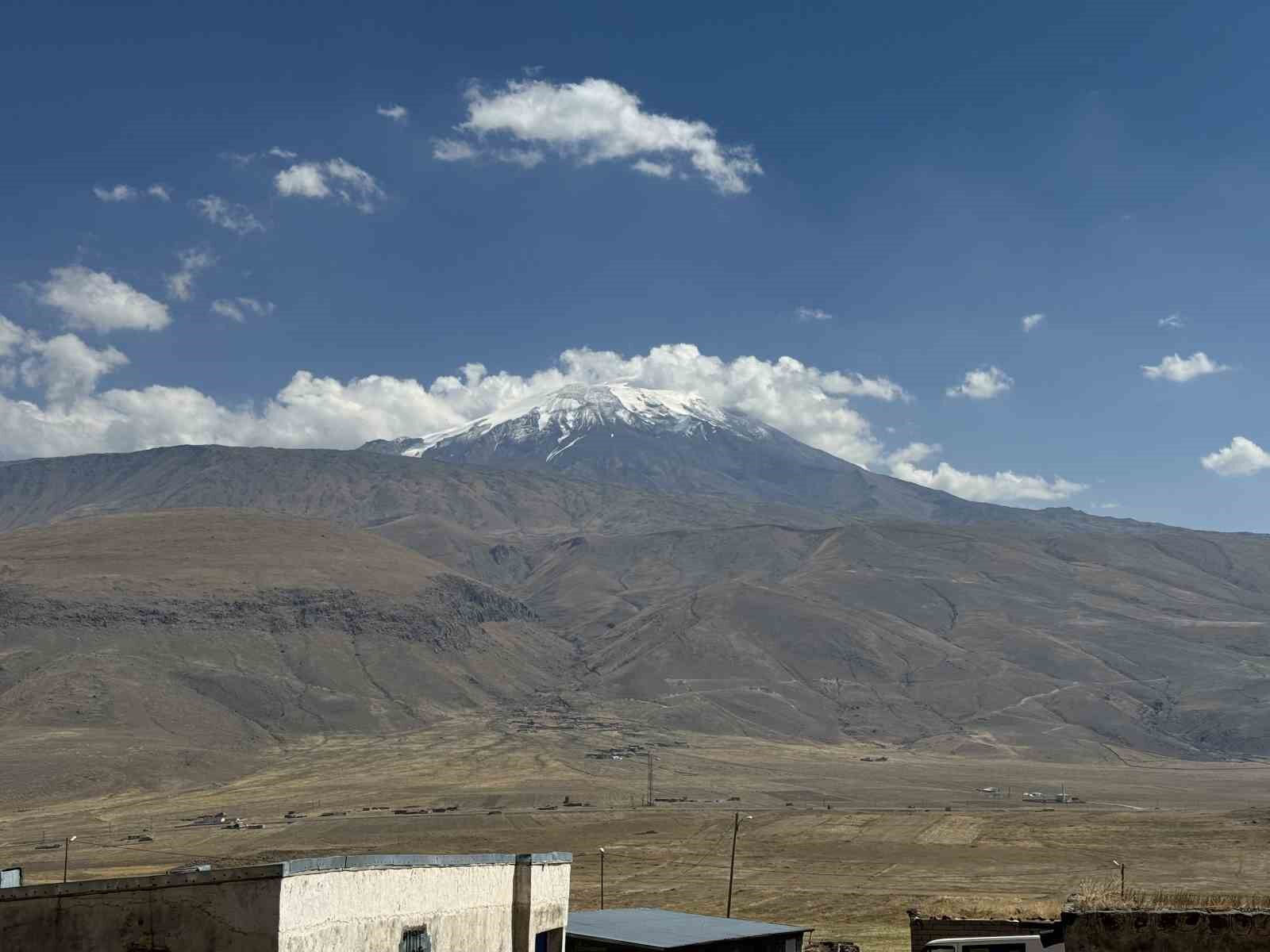 Yer Türkiye! Eylül ayında beyaz örtü ile kaplandı Yer Türkiye! Eylül ayında beyaz örtü ile kaplandı - 1. Resim