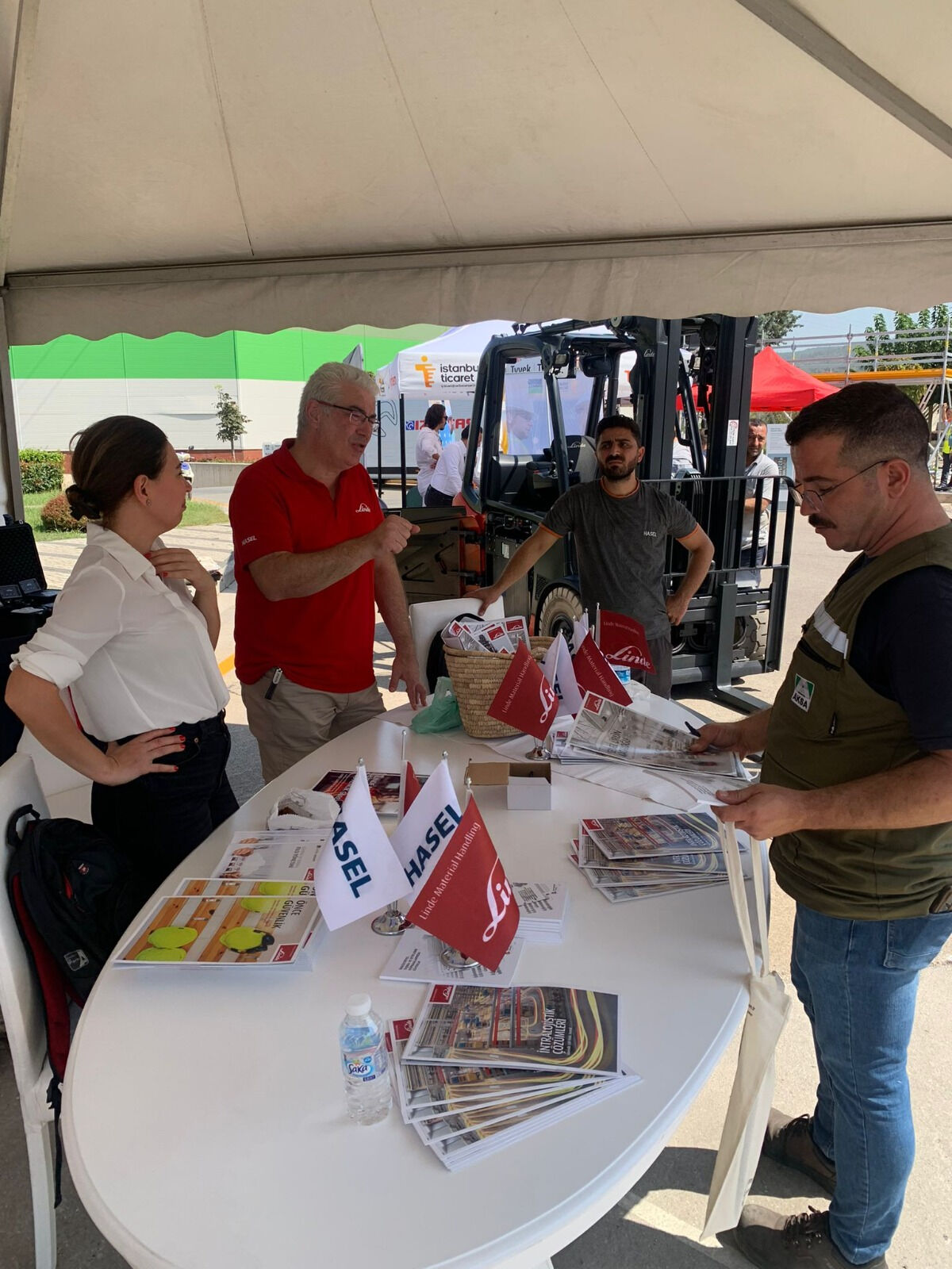 Yüksek performanslı Linde X30 Forklift Aksa Akrilik'in güvenlik etkinliğinde yoğun ilgi gördü! Yüksek performanslı Linde X30 Forklift Aksa Akrilik'in güvenlik etkinliğinde yoğun ilgi gördü! - 1. Resim