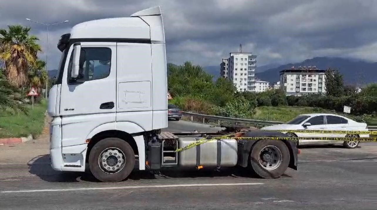 Alışveriş dönüşü tır faciası! 5 yaşındaki Melek öldü, anne karnındaki bebeği kaybetti - 4. Resim