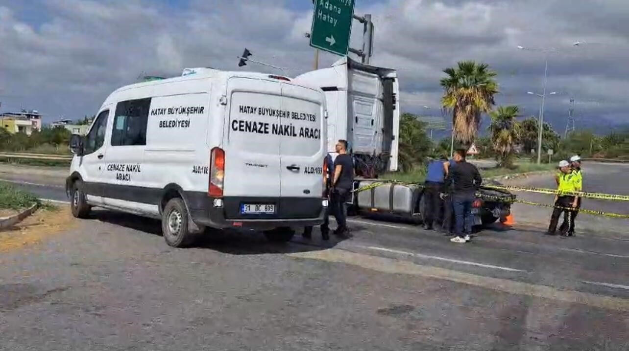 Alışveriş dönüşü tır faciası! 5 yaşındaki Melek öldü, anne karnındaki bebeği kaybetti - 2. Resim