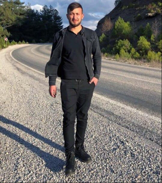 Balayı dönüşü kahreden kaza: Damat öldü, gelin yaralı - 2. Resim