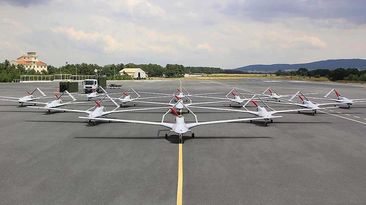 Balkanlara 'Bayraktar TB2' akını! Bir ülke daha Baykar'ın kapısını çaldı - 1. Resim