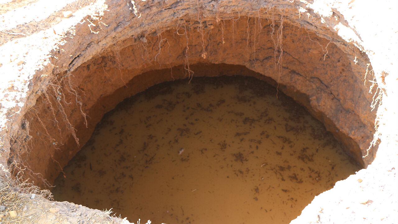 Obruk desen değil! Görüntüsü vatandaşları korkuttu, ekipler hemen harekete geçti Obruk desen değil! Görüntüsü vatandaşları korkuttu, ekipler hemen harekete geçti - 4. Resim