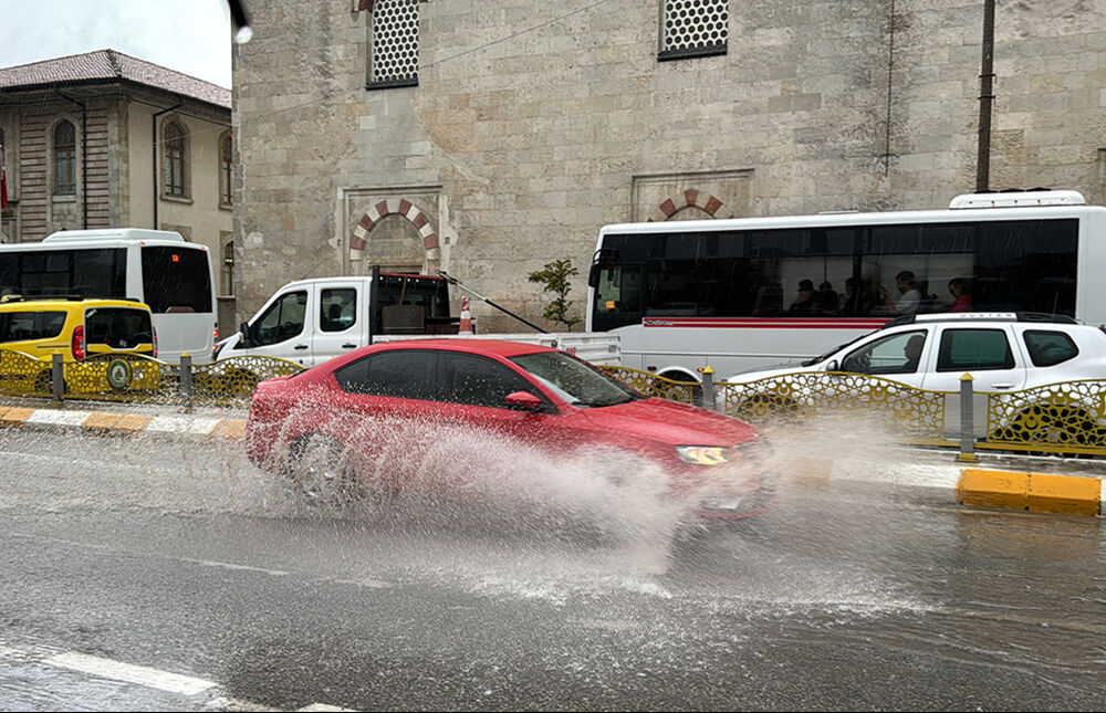 AKOM İstanbul için uyardı, bugün başlıyor! Havalar 8 derece birden düşecek... - 2. Resim