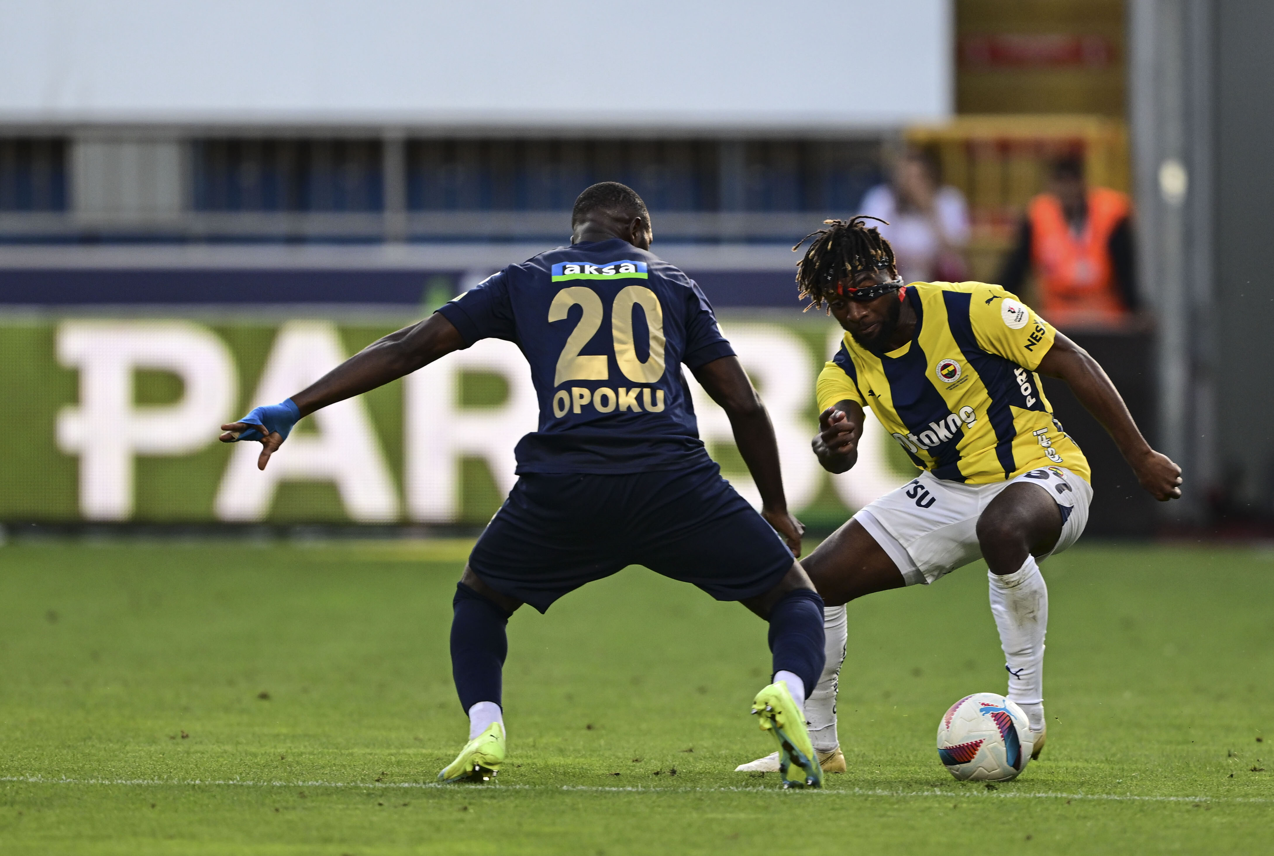 Allan Saint-Maximin siftah yaptı, Amrabat ilk kez forma giydi - 2. Resim