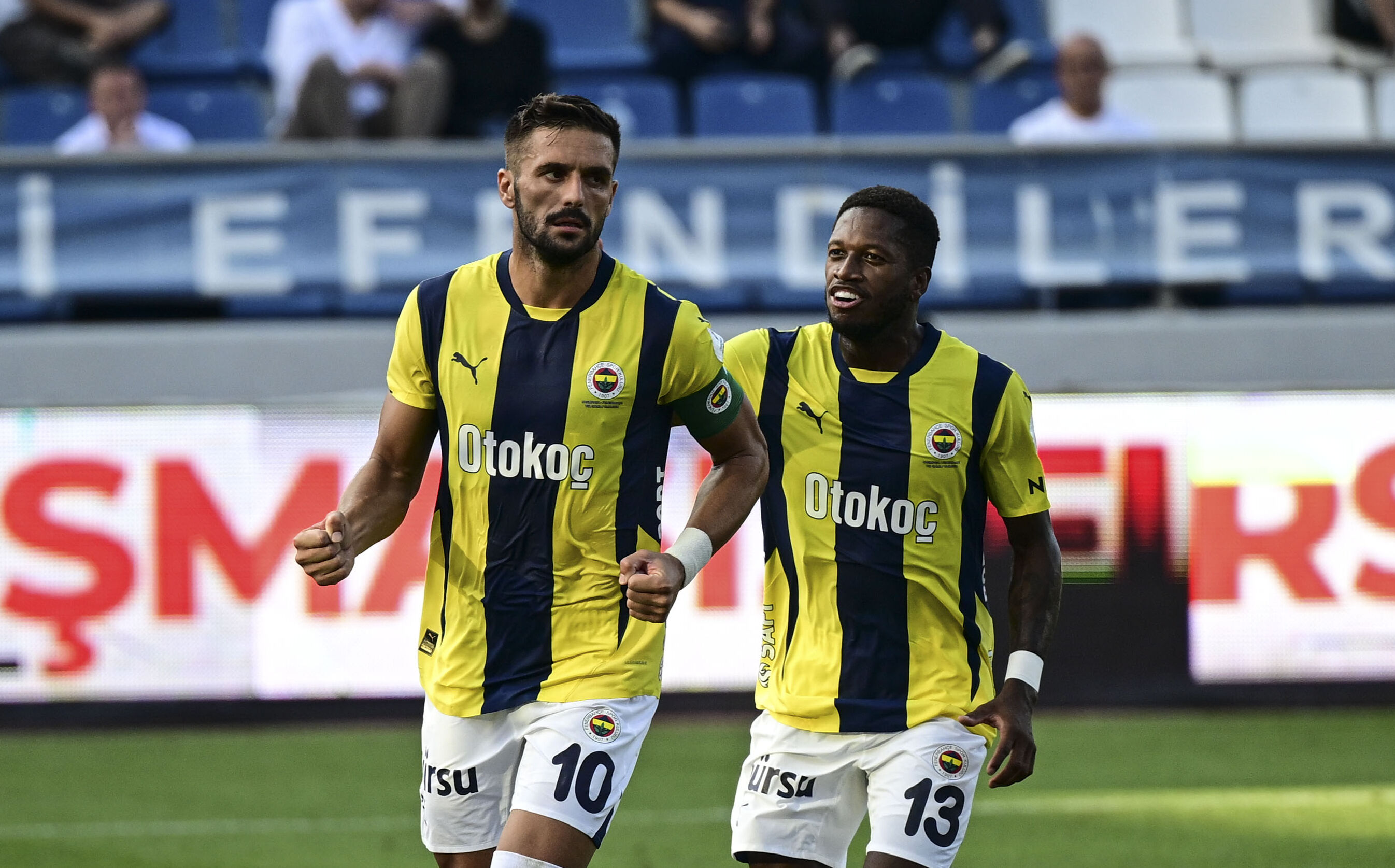 Allan Saint-Maximin siftah yaptı, Amrabat ilk kez forma giydi - 1. Resim