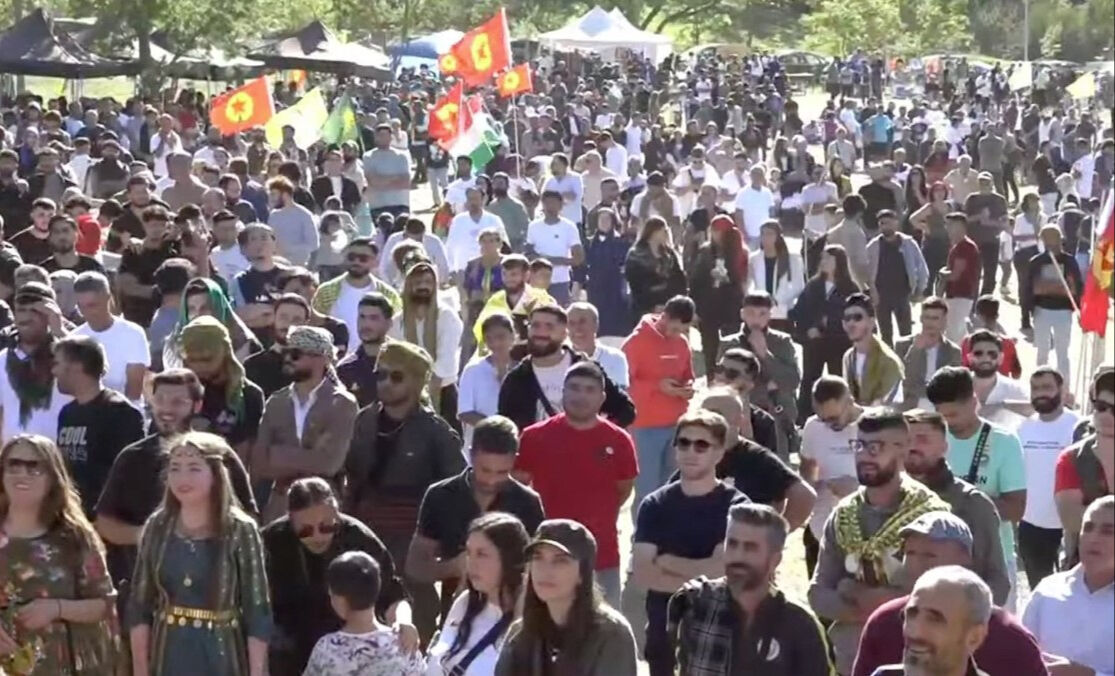 Fransa'nın Marsilya kentinde skandal PKK konseri! Türkiye'ye lanet sloganları atıldı - 1. Resim