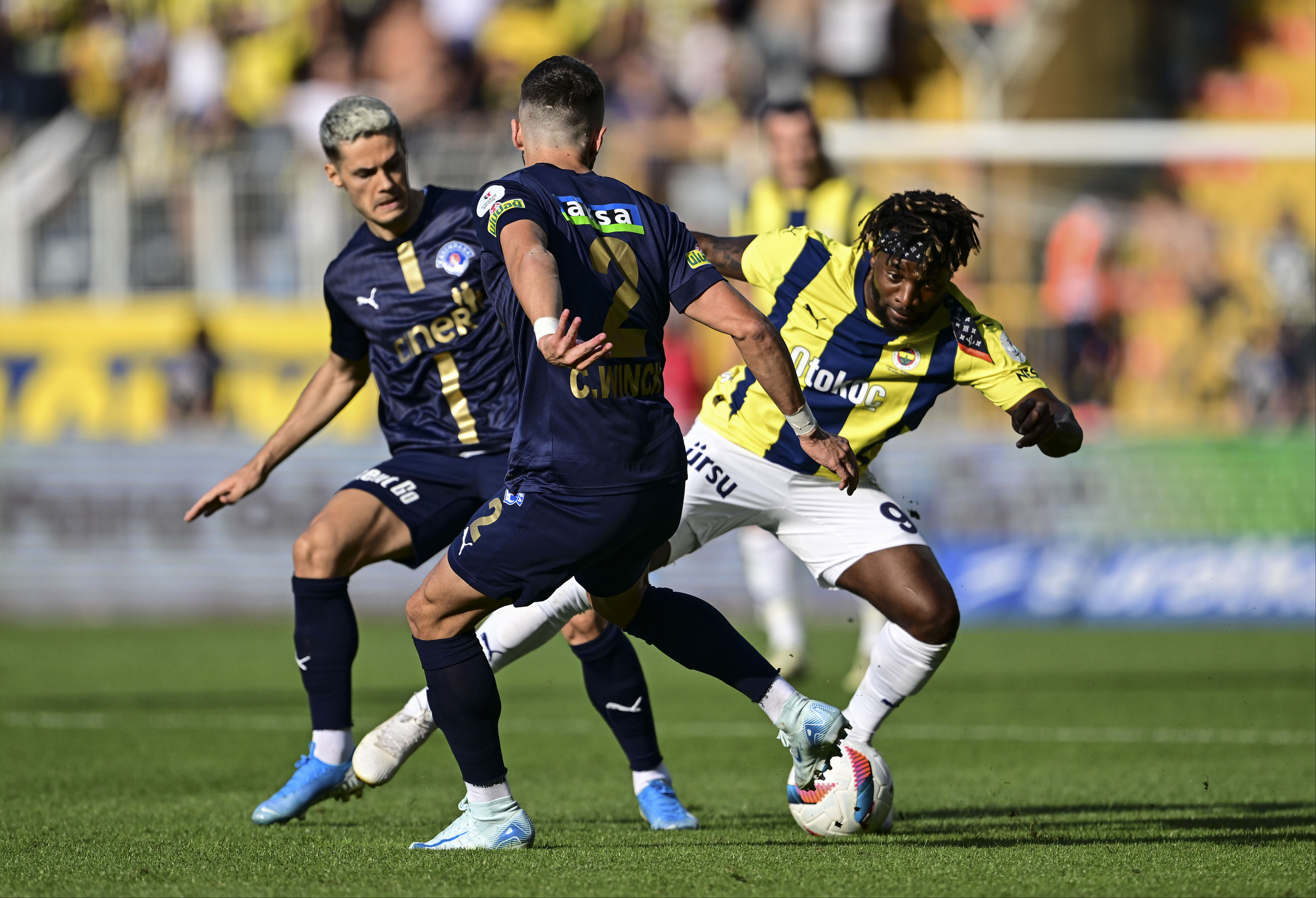 Fenerbahçe Kasımpaşa'yı 2 golle geçti! Derbi öncesi hata yapmadı Kasımpaşa ile Fenerbahçe karşı karşıya geliyor | Canlı Anlatım - 2. Resim