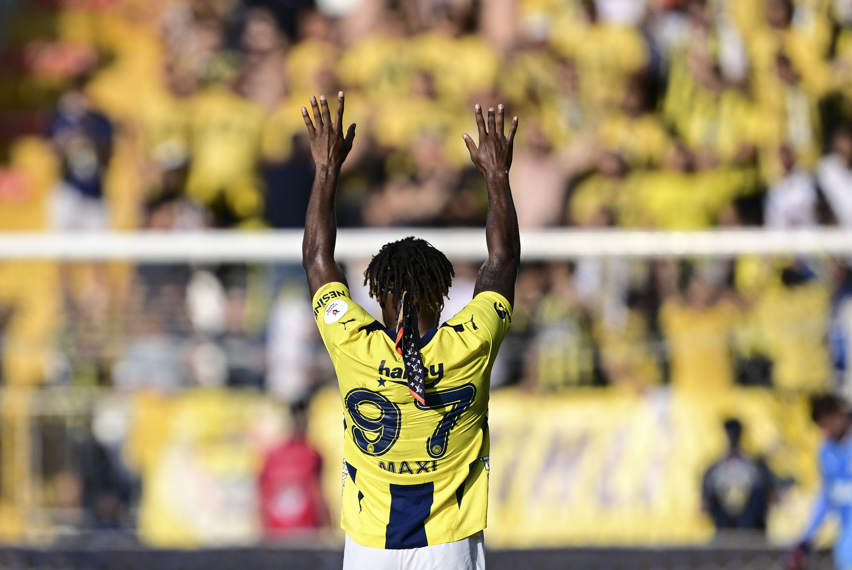 Fenerbahçe Kasımpaşa'yı 2 golle geçti! Derbi öncesi hata yapmadı Kasımpaşa ile Fenerbahçe karşı karşıya geliyor | Canlı Anlatım - 1. Resim