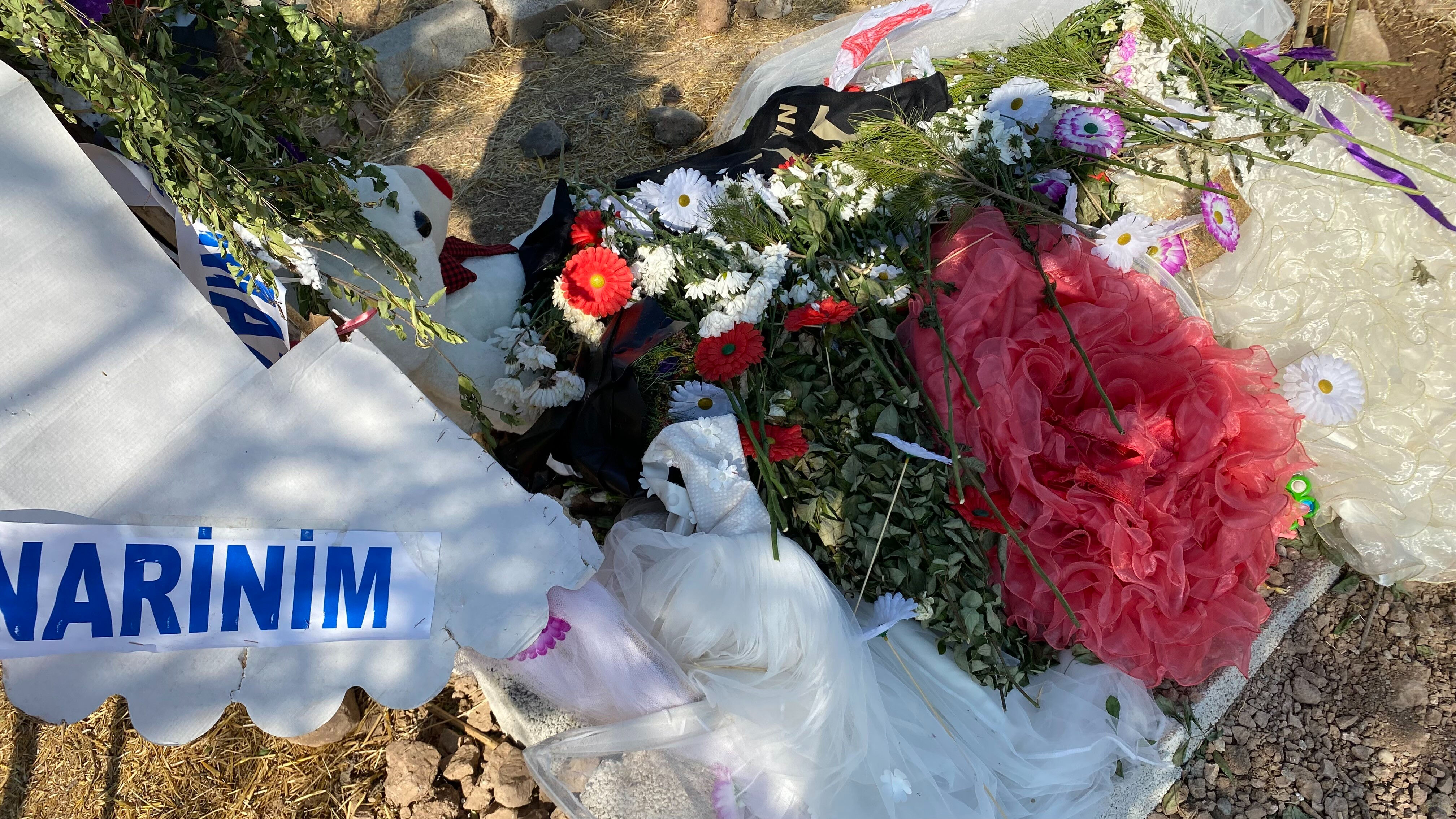 Narin'i içerik malzemesi yaptılar! TikTok'ta takipçi peşine düştüler - 2. Resim