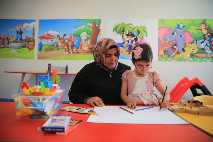 Onun adı 'Küçük Savaşçı'! Yaşı kadar hastalığı alt etti - 6. Resim