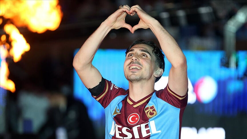 Abdülkadir Ömür'ün kariyer yolculuğu 