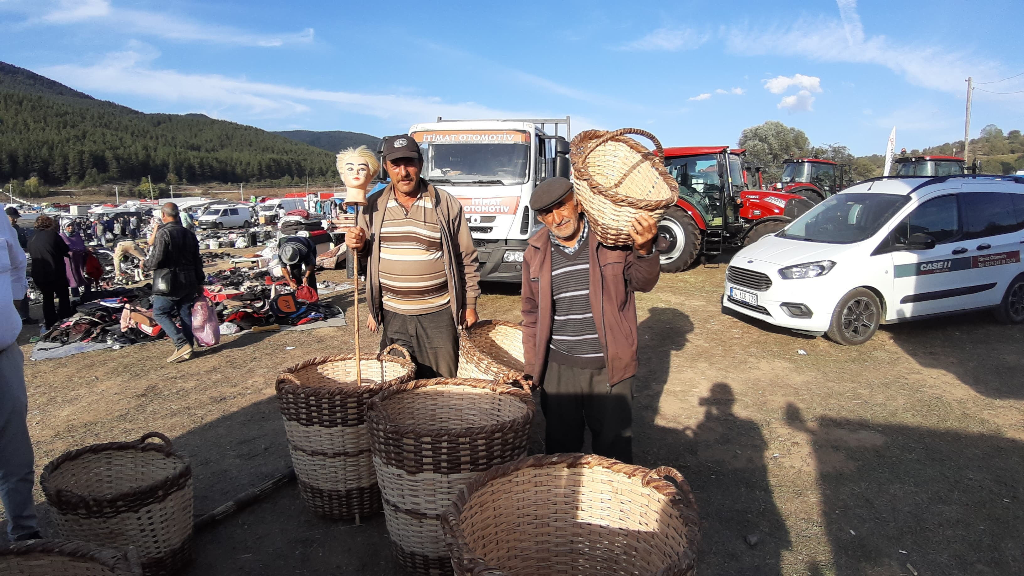 Bu işi yapan son ustalardan! Yapımı 2 gün sürüyor, tanesini 1.300 liradan satıyor - 2. Resim