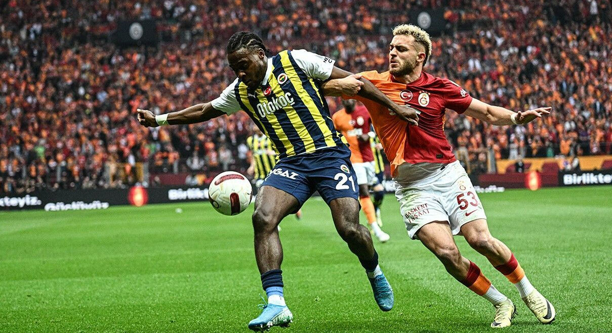 Fenerbahçe-Galatasaray derbisi için hakem iddiası! Dev maçı kim yönetecek? Fenerbahçe-Galatasaray derbisi için hakem iddiası! Dev maçı kim yönetecek? - 1. Resim