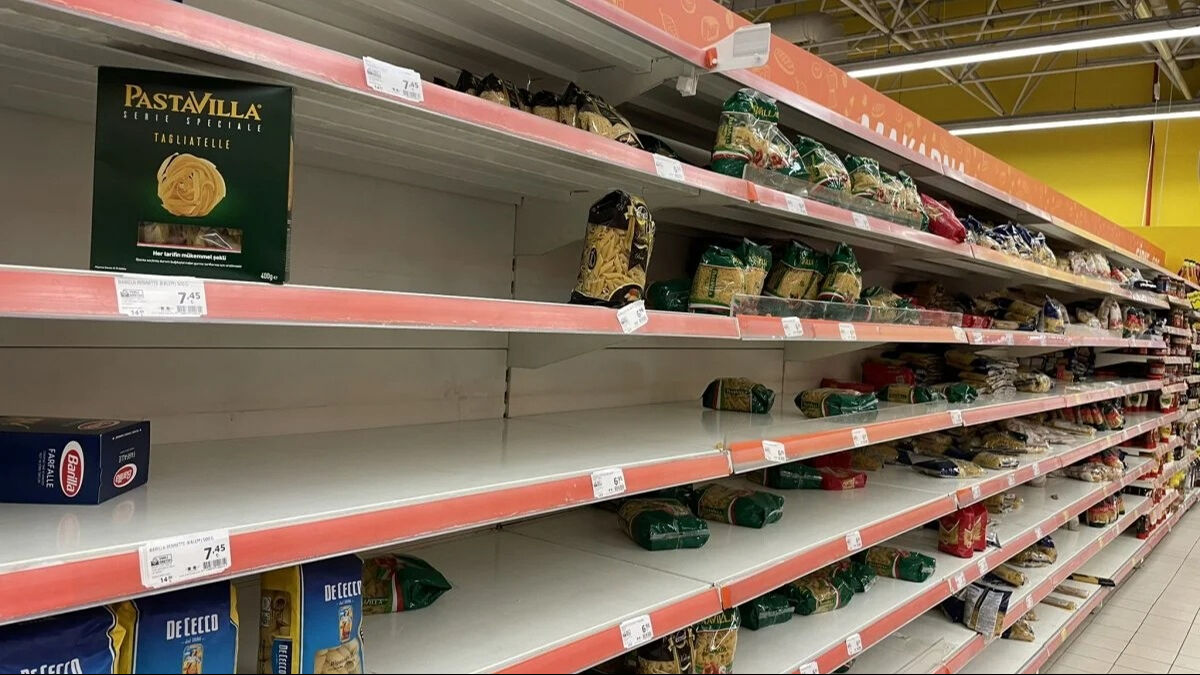 Fırsatçı esnaf turisti de kaçırdı! Paraları değerli olmasına rağmen gelmiyorlar - 1. Resim