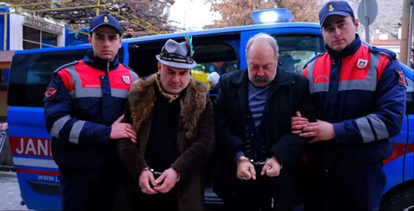 Gönül Dağı dizisinde Muammer karakterini canlandıran Ali Düşenkalkar 63 yaşında Gönül Dağı dizisinde Muammer karakterini canlandıran Ali Düşenkalkar 63 yaşında - 5. Resim