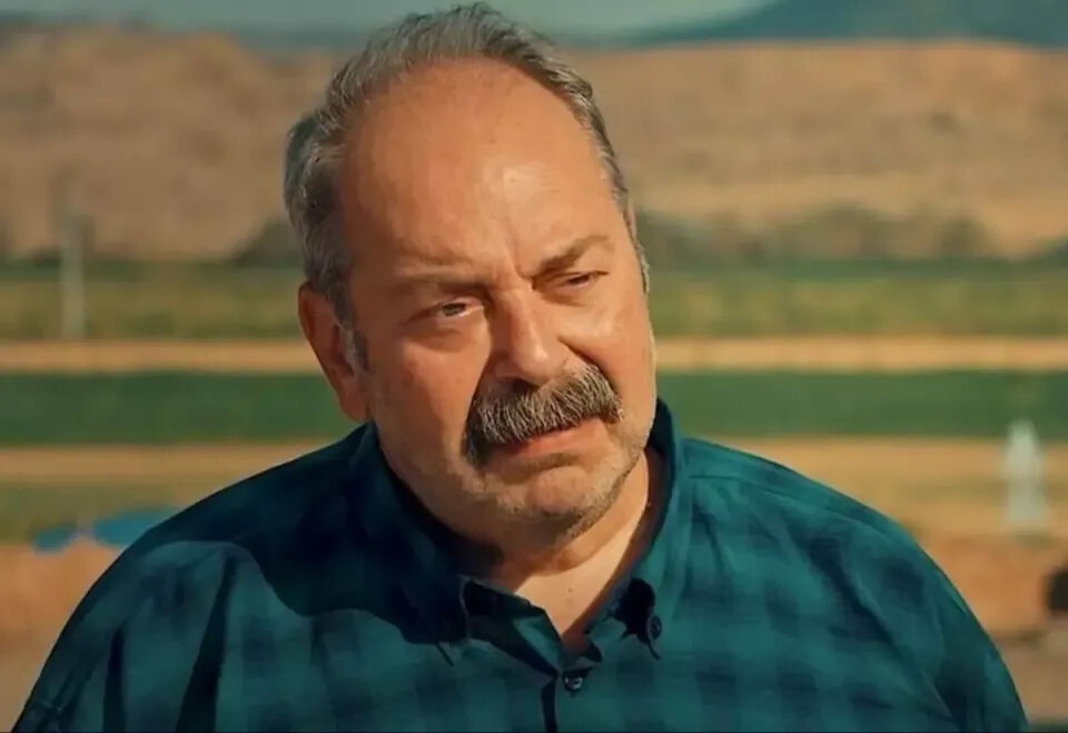 Gönül Dağı dizisinde Muammer karakterini canlandıran Ali Düşenkalkar 63 yaşında Gönül Dağı dizisinde Muammer karakterini canlandıran Ali Düşenkalkar 63 yaşında - 4. Resim