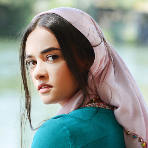 Hande Soral kargoyu açınca neye uğradığını şaşırdı! Apar topar harekete geçti - 3. Resim