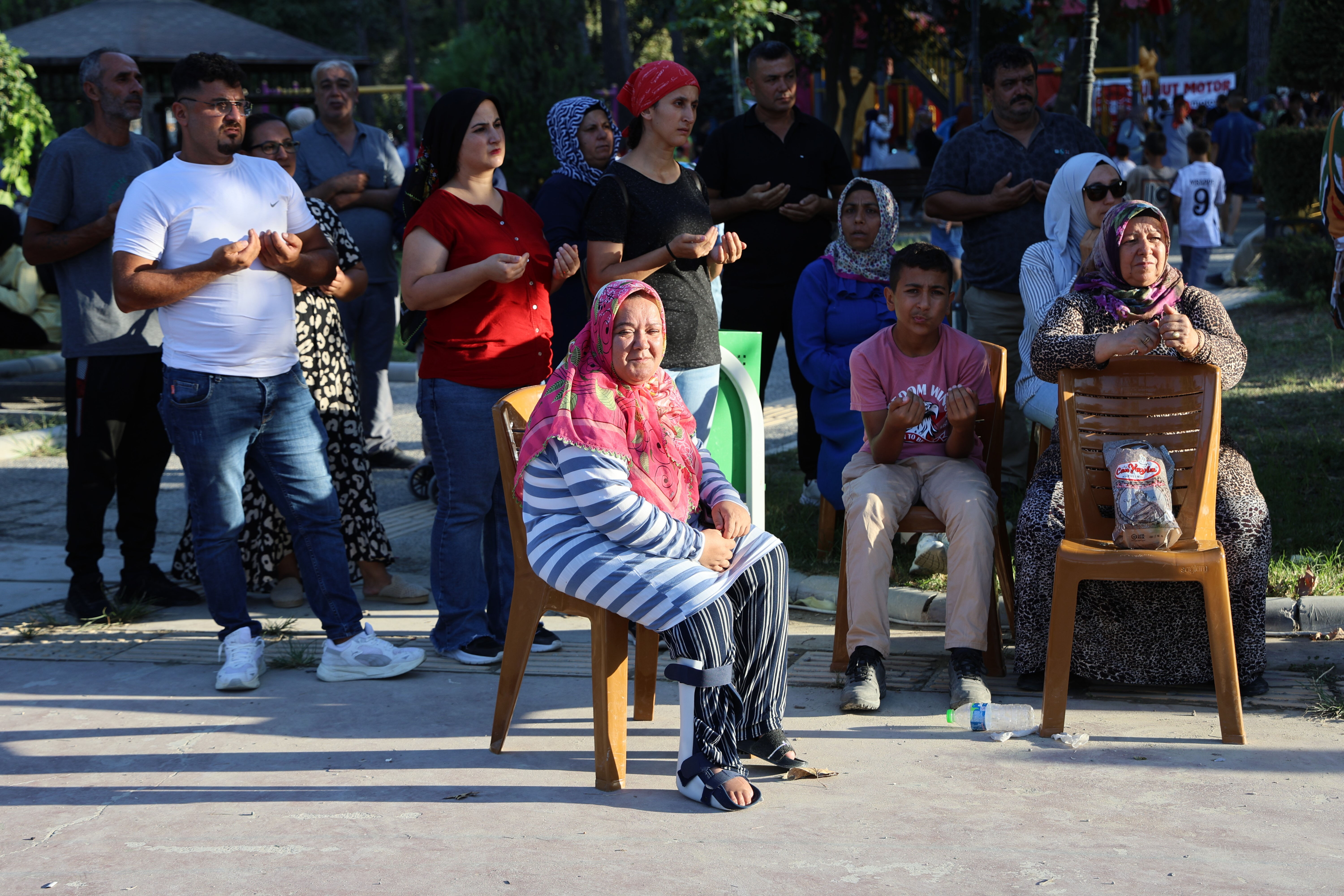 Ünlü fenomenin düzenlediği mevlid programında izdiham! - 3. Resim