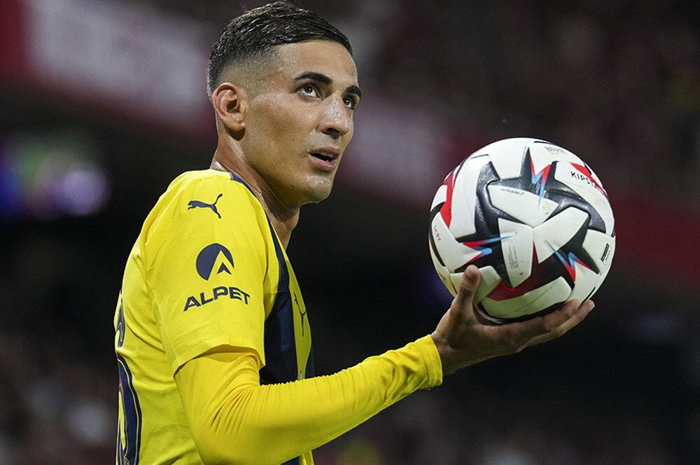 Fenerbahçe'de Galatasaray maçı öncesi 4 futbolcunun son durumu belli oldu - 5. Resim