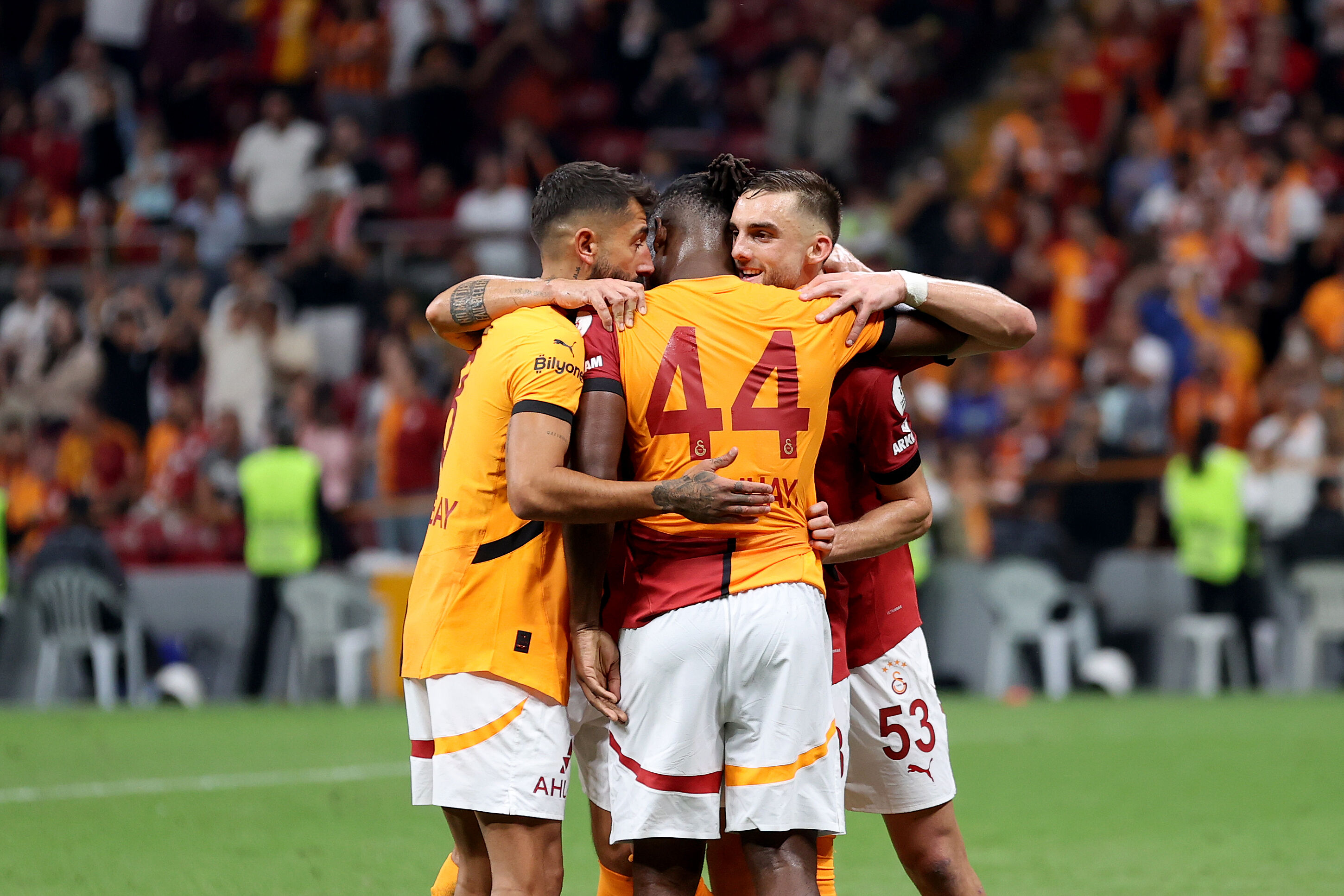 Galatasaray kendi evinde Gaziantep FK karşısında hata yapmadı! Galatasaray kendi evinde Gaziantep FK karşısında hata yapmadı! - 1. Resim