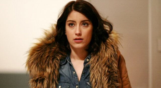 Hazal Kaya'nın son hali şaşırtmıştı! Ünlü oyuncu nasıl zayıfladığını anlattı - 1. Resim