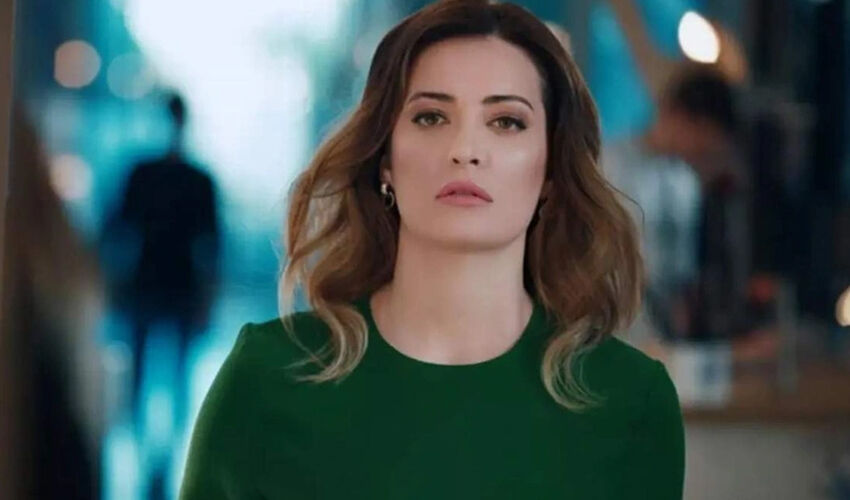 İrem Sak’ın acı günü: Babası kaldırıldığı hastanede vefat etti - 2. Resim