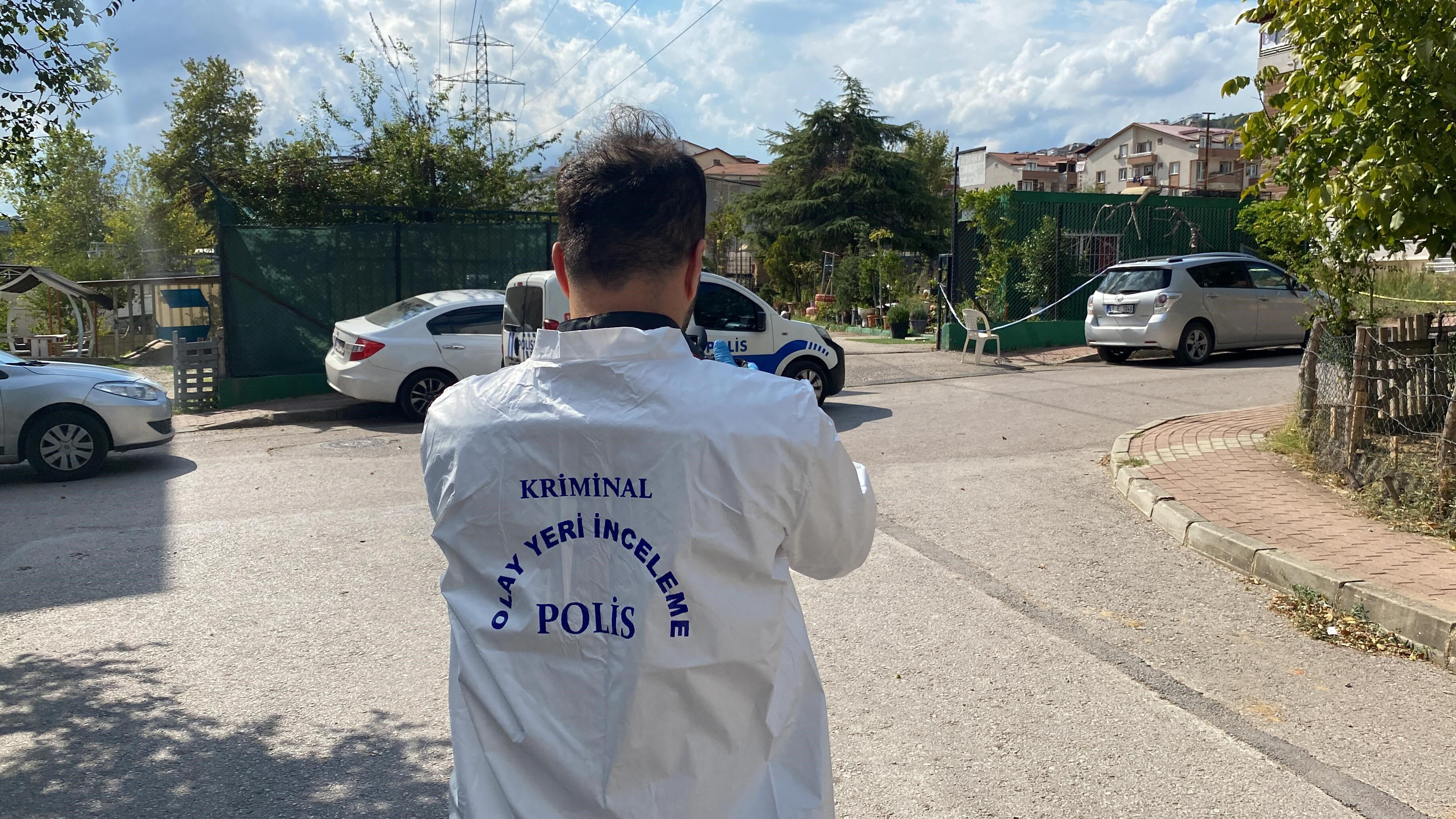 İzmit’te pompalı saldırı: Belediye çalışanını vurup kaçtılar! - 3. Resim