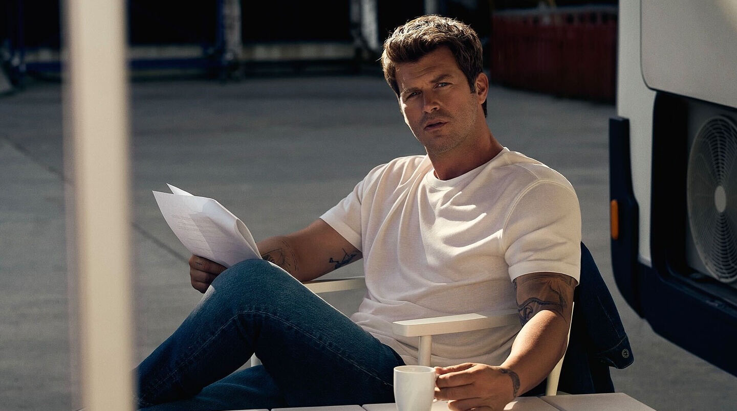 Kıvanç Tatlıtuğ estetik mi yaptırdı? Yüzündeki değişim sosyal medyayı ikiye böldü Kıvanç Tatlıtuğ estetik mi yaptırdı? Yüzündeki değişim sosyal medyayı ikiye böldü - 2. Resim