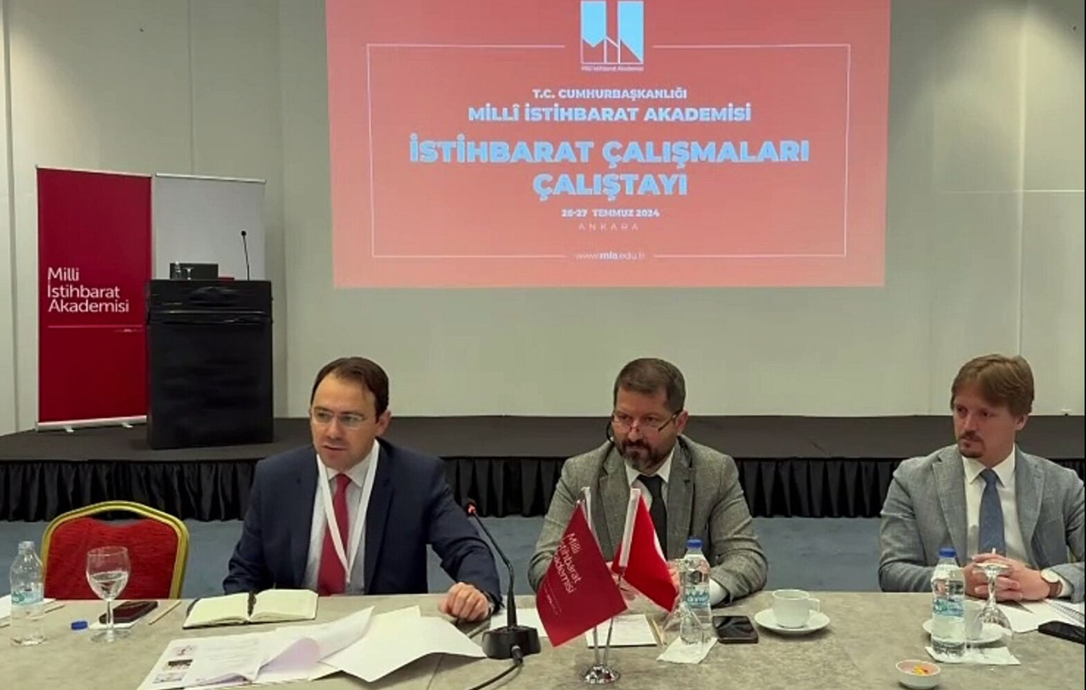 Milli İstihbarat Akademisi başvurusu için 35 yaş sınırı bulunuyor - 3. Resim