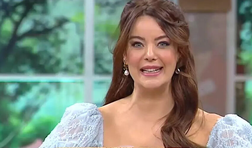 Nursel Ergin’in güzeller güzeli kızına bakın... Abla kardeş değil, anne kız! - 3. Resim