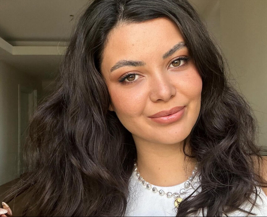 Nursel Ergin’in güzeller güzeli kızına bakın... Abla kardeş değil, anne kız! - 6. Resim