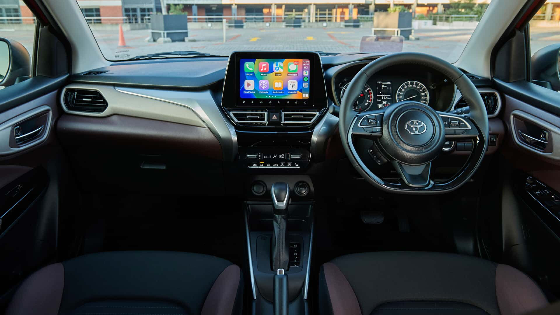 Toyota'dan uygun fiyatlı yeni SUV! İlk görüntüler geldi Toyota'dan uygun fiyatlı yeni SUV! İlk görüntüler geldi - 4. Resim