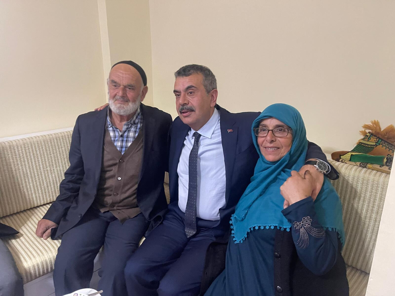 Bakan Tekin atamalarla ilgili gazetemize konuştu: 104 binden fazla öğretmen var - 3. Resim