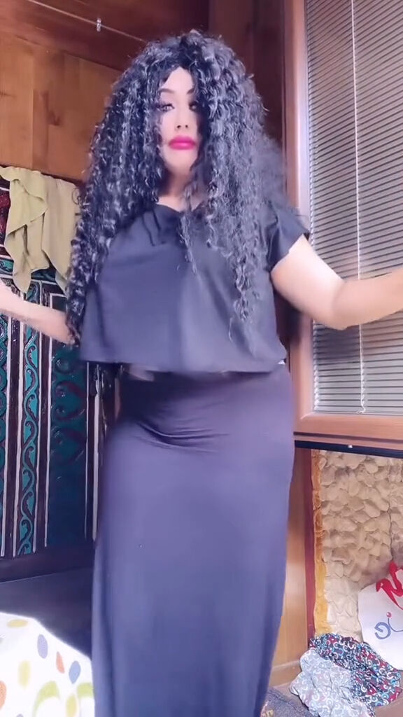 Esra Erol'da tanınmıştı! Yazgül'ü görenler tanıyamadı: Yeni haline tepki yağdı - 4. Resim