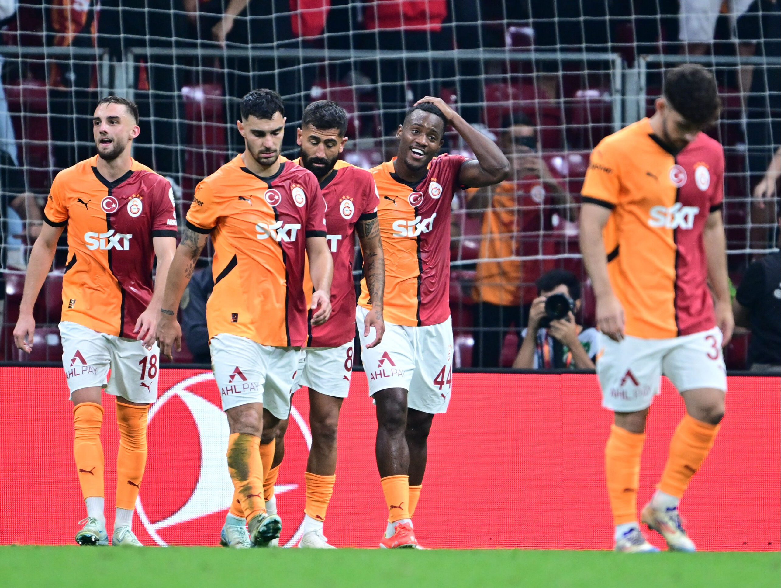 Galatasaray-Bayern Münih kıyaslaması gündem oldu! "Bu lüks onlarda bile yok" - 2. Resim