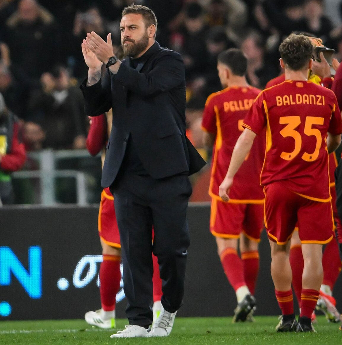 Roma'da Mourinho'nun yerine göreve gelen De Rossi ile yollar ayrıldı - 1. Resim