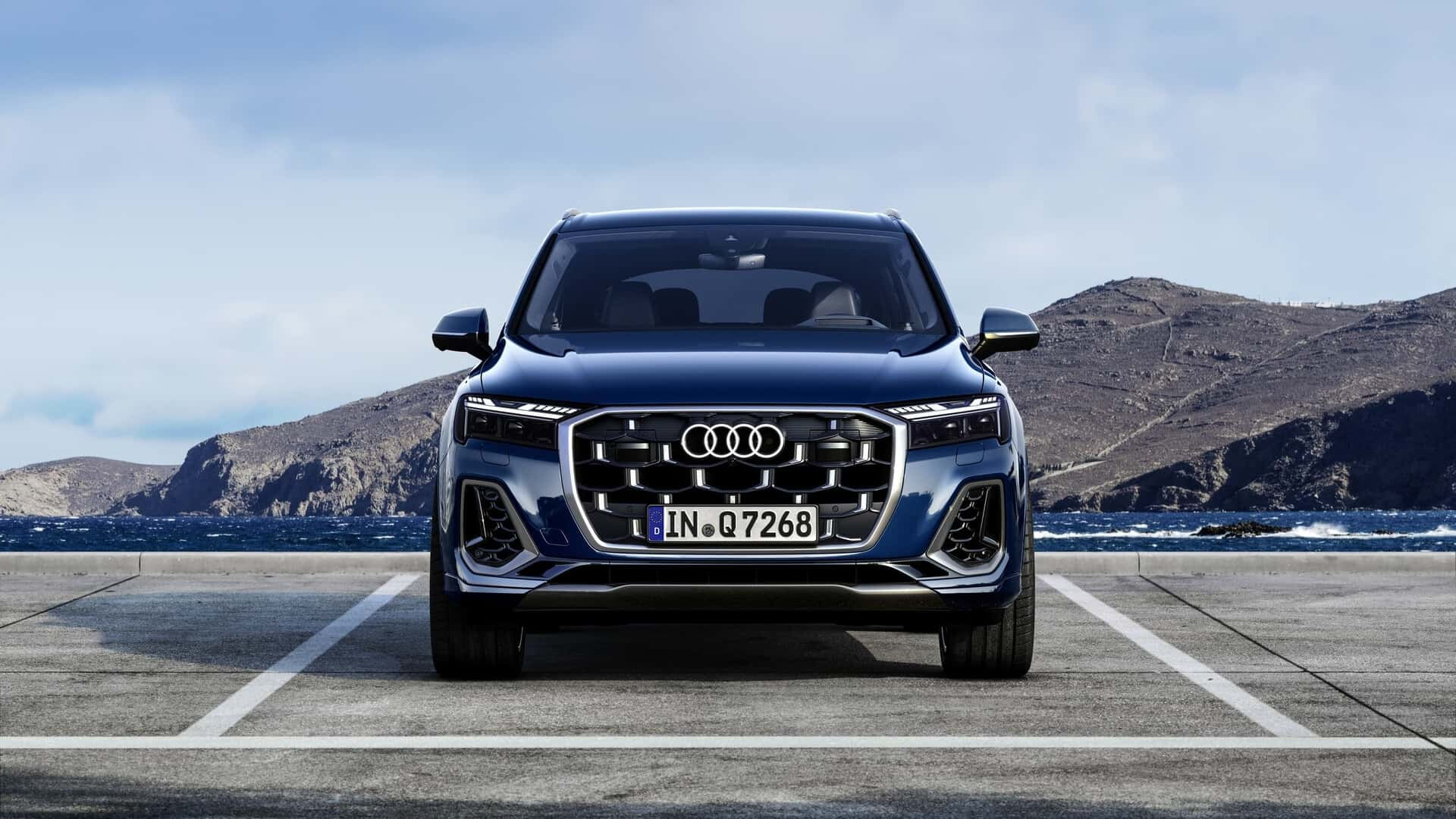 2024 Audi Q7 tanıtıldı! Ön tampon, ızgara, farlar, stoplar tamamen yenilendi... - 8. Resim
