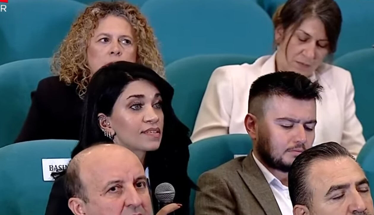 Devlet Bahçeli'den Narin'le ilgili soru soran gazeteciye sert tepki Devlet Bahçeli'den Narin'le ilgili soru soran gazeteciye sert tepki - 3. Resim