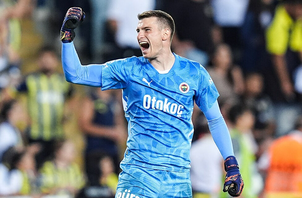 Fenerbahçe'nin Portekizli hocası Mourinho, Galatasaray maçı 11'ini şekillendirdi - 4. Resim