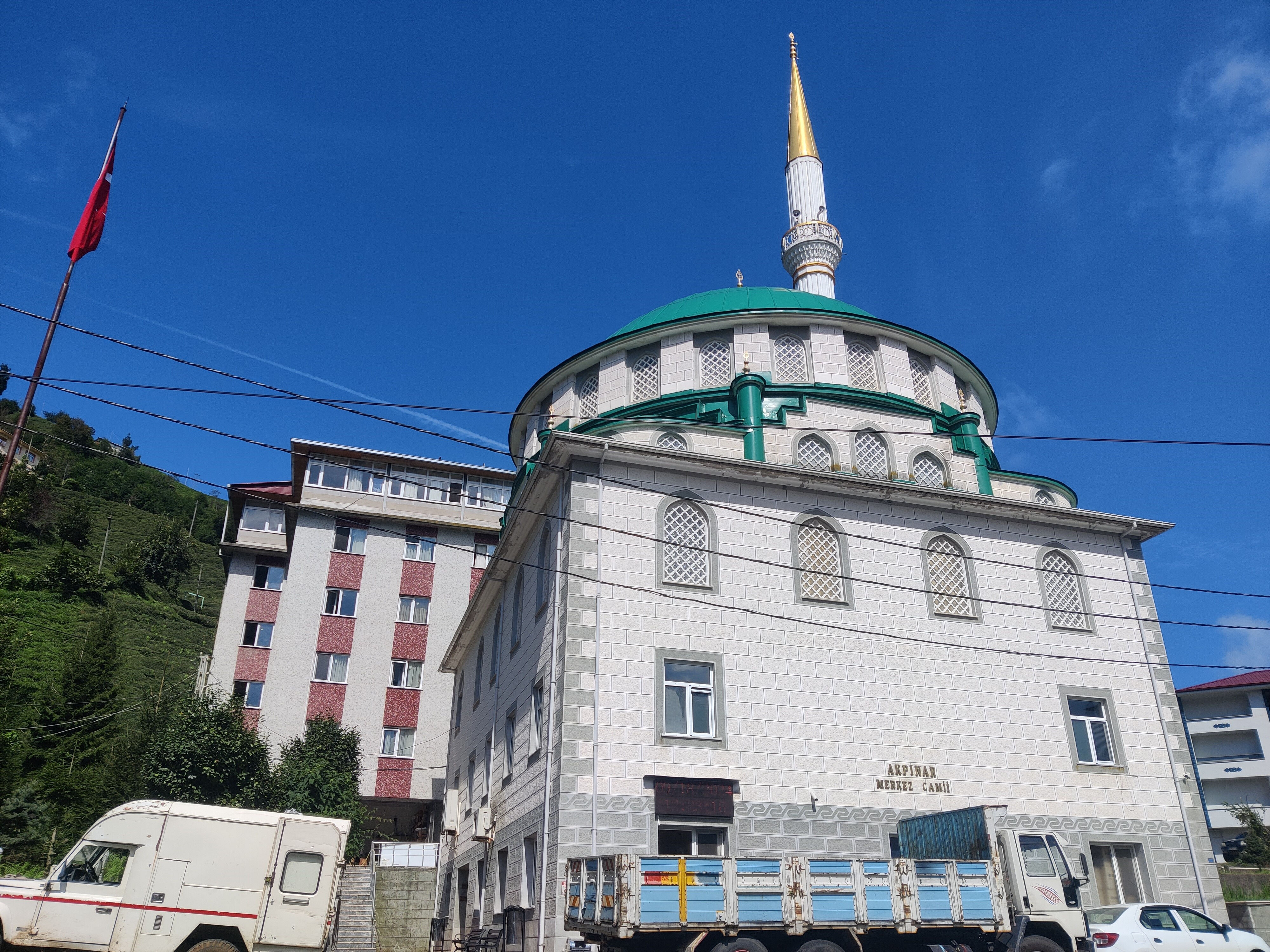 Mukaddes emanete kirli el uzandı! Rize'de Sakal-ı Şerif kayıplara karıştı - 1. Resim