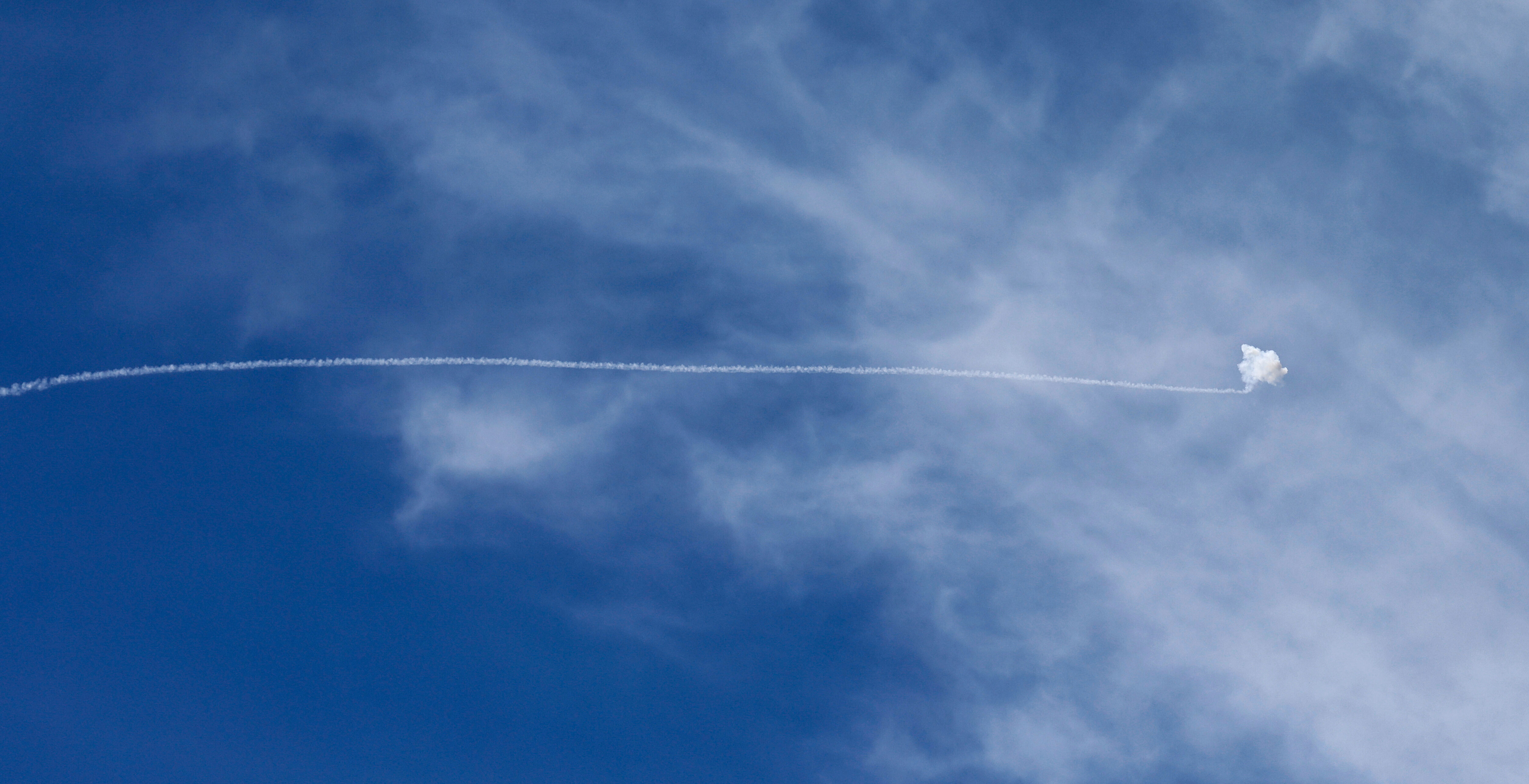 Hizbullah, İsrail'e Katyuşa füzeleri ile saldırdı! İsrail de Lübnan'ı hava saldırısıyla vurdu Hizbullah, İsrail'e Katyuşa füzeleri ile saldırdı! İsrail de Lübnan'ı hava saldırısıyla vurdu - 5. Resim